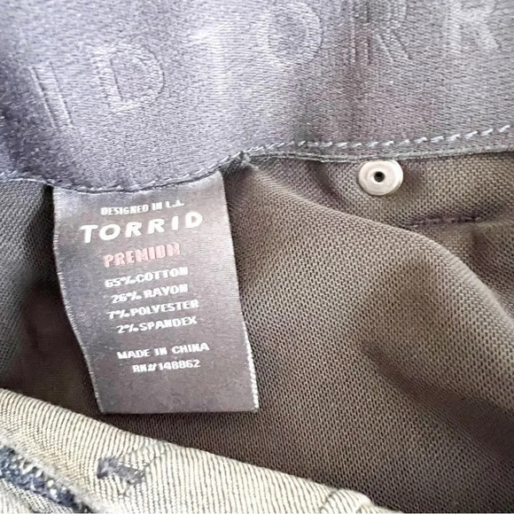 Torrid Premium Denim Size 18R Dark Wash Bombshell Skinny Jean Madrid Blue Plus - Picture 8 of 10